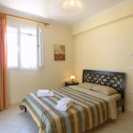 Skala Sleeps 6 * Spathíon