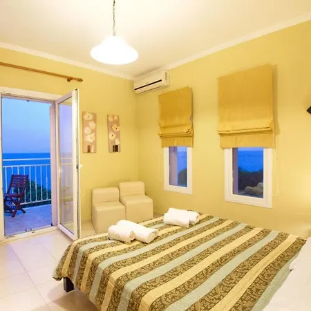 Skala Sleeps 6 Spathíon